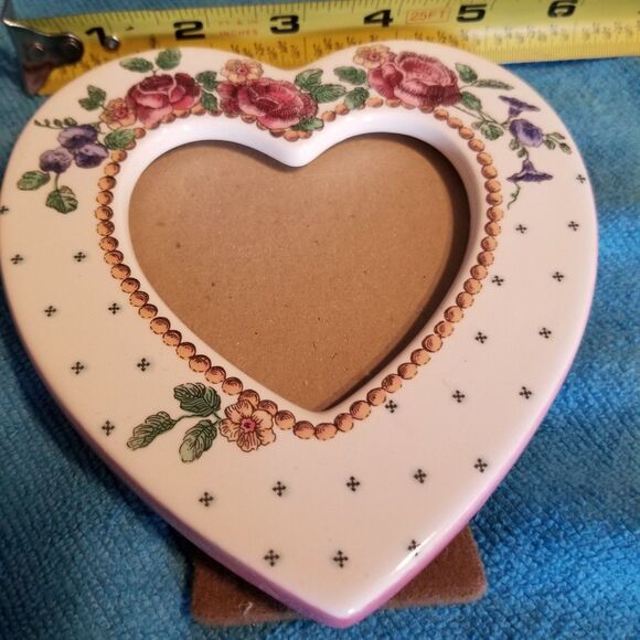 Vintage Heart picture frame by Charpente - Picture 1 of 4